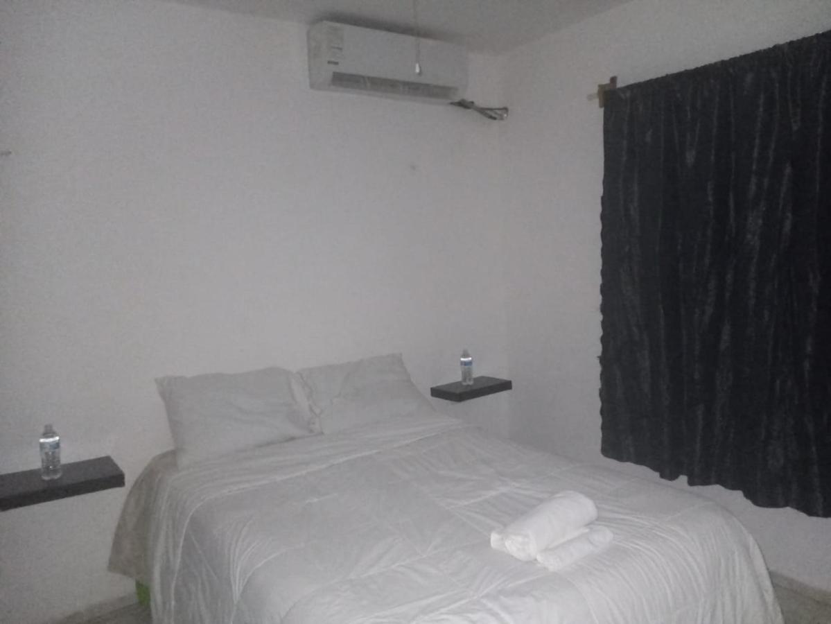 La Casa Jorge & Marvin Hotel Cancun Exterior photo